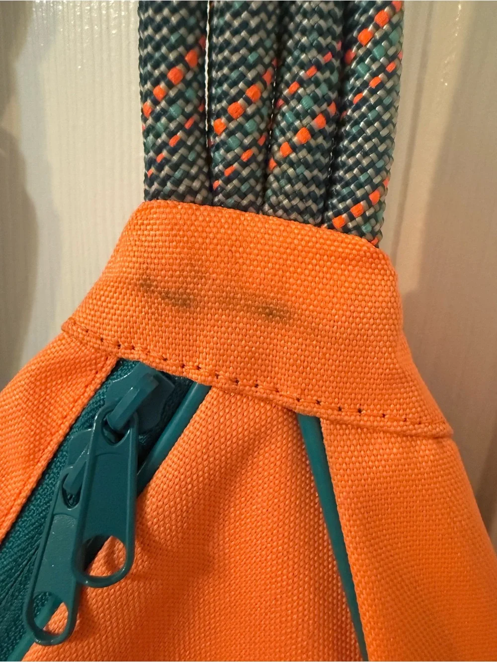 KAVU Paxton Pack Rope Sling Bag Crossbody Backpack - Electric Lily